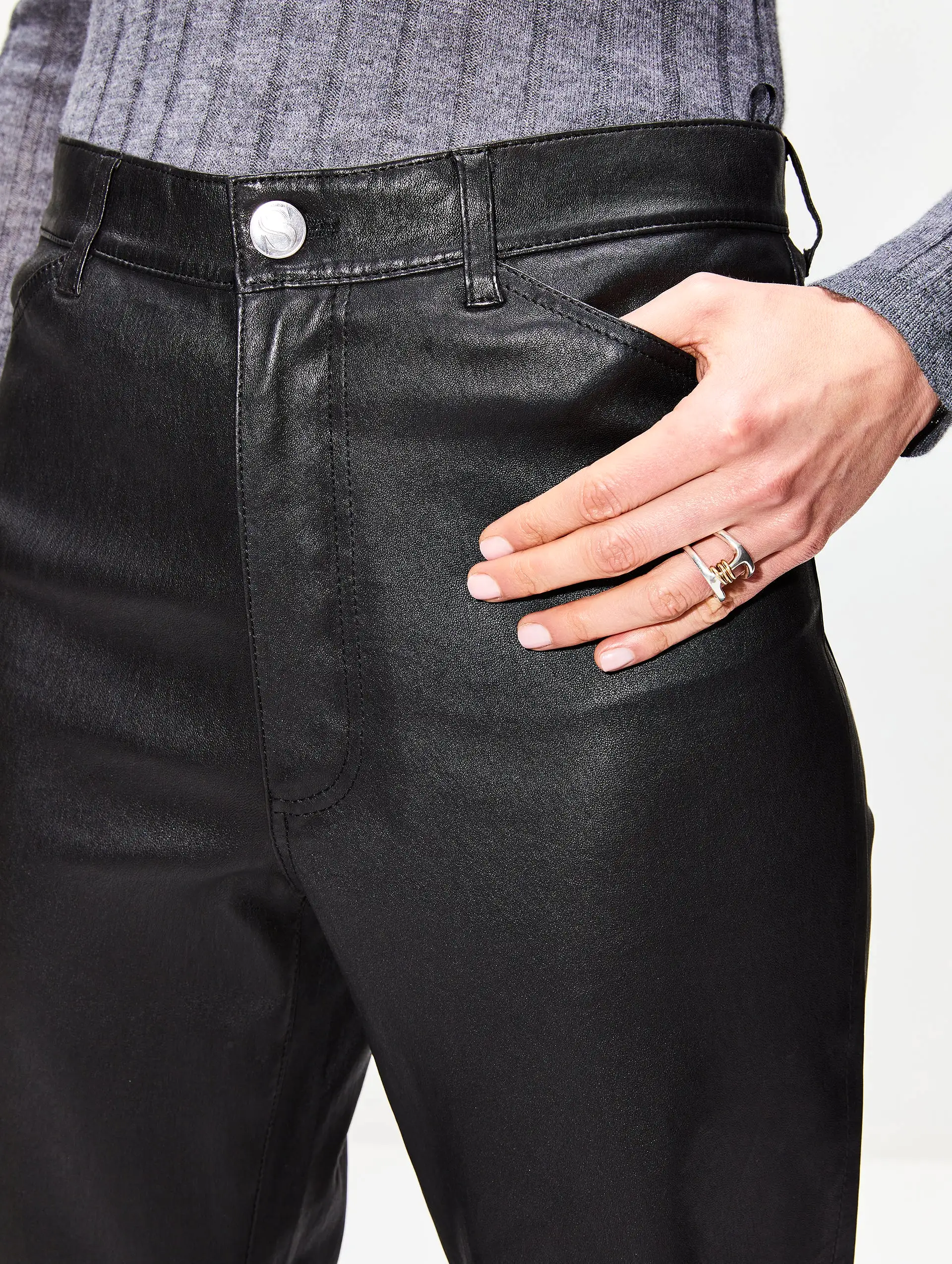 5 Pocket Straight Leg Pant