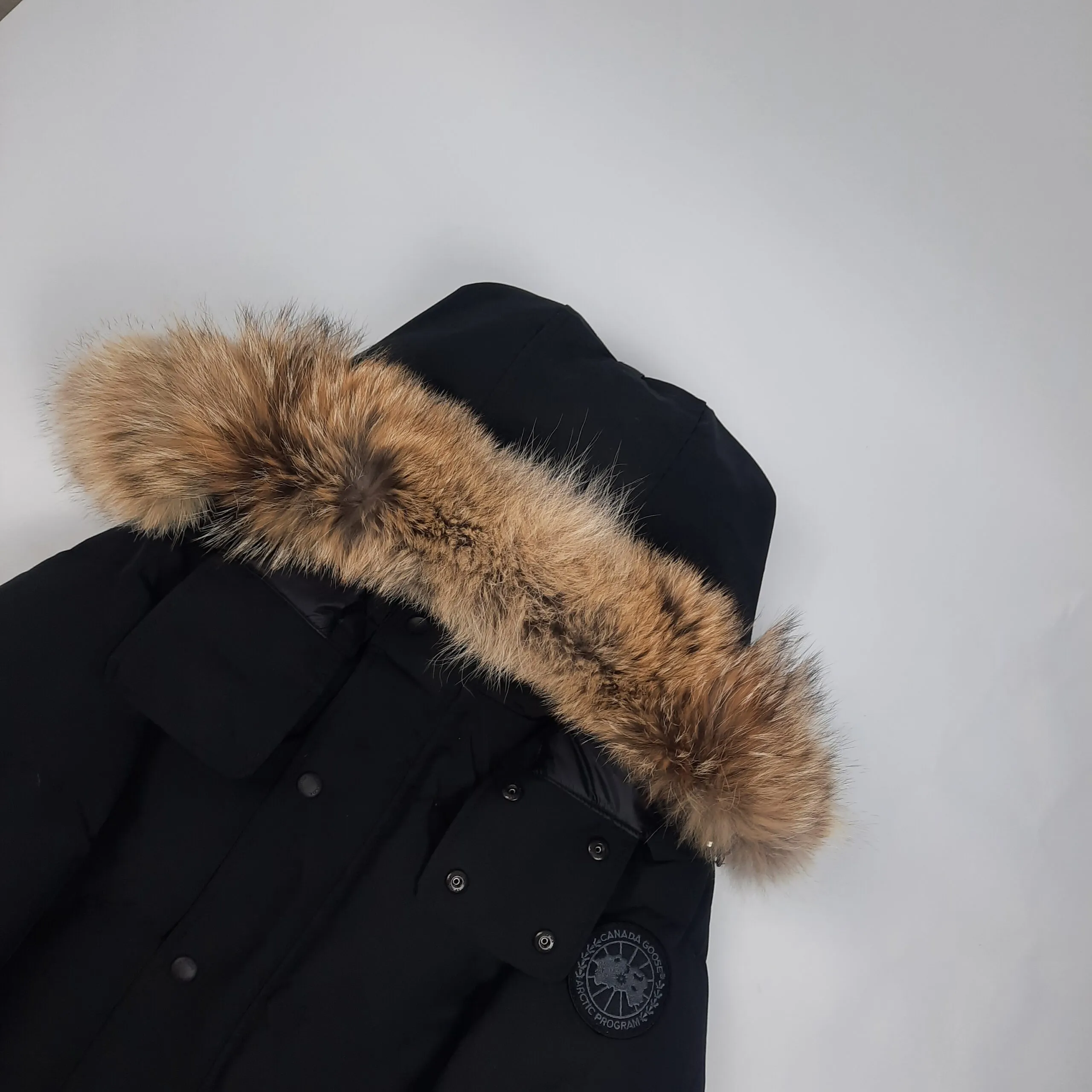 Canada Goose Wyndham Parka Black Label - Authentic Luxury Designer