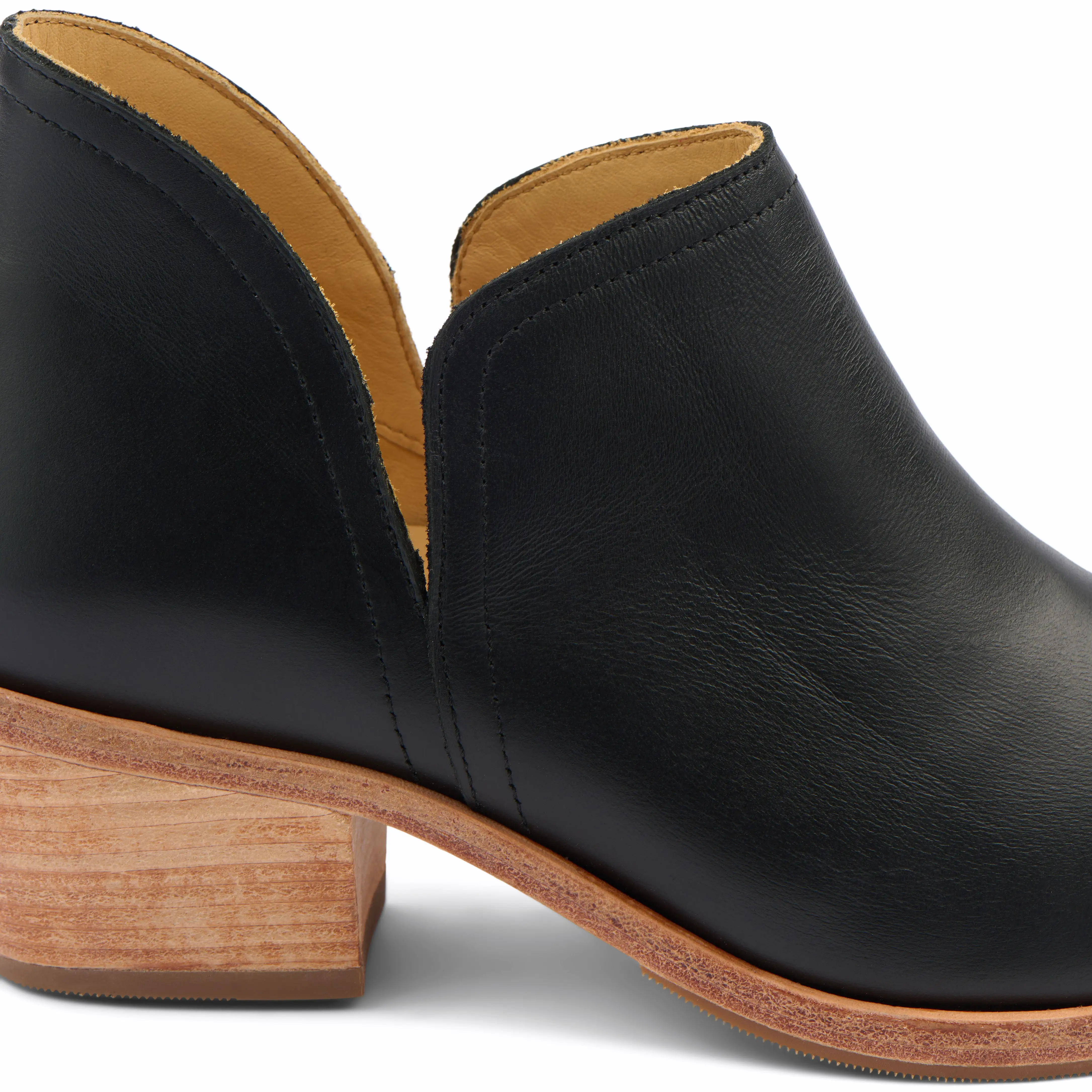 Classic Ankle Bootie Black