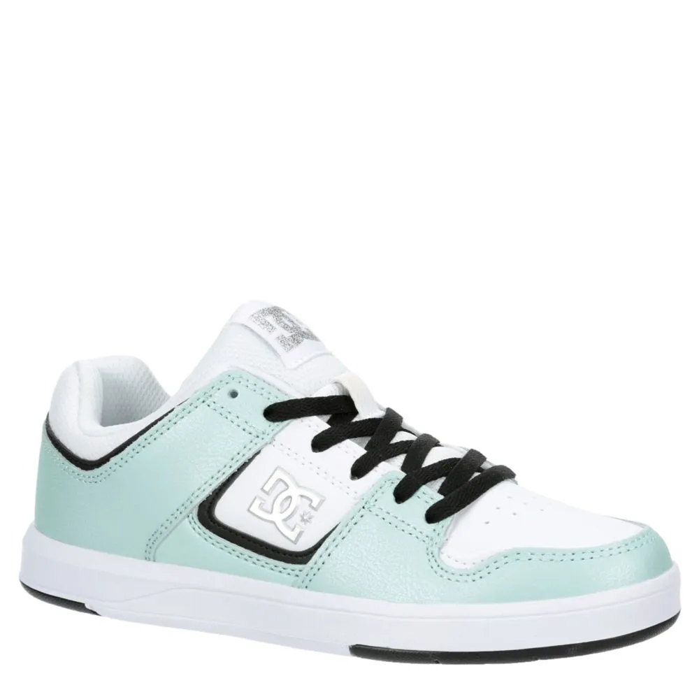 DC SHOES  WOMENS CURE LOW SNEAKER