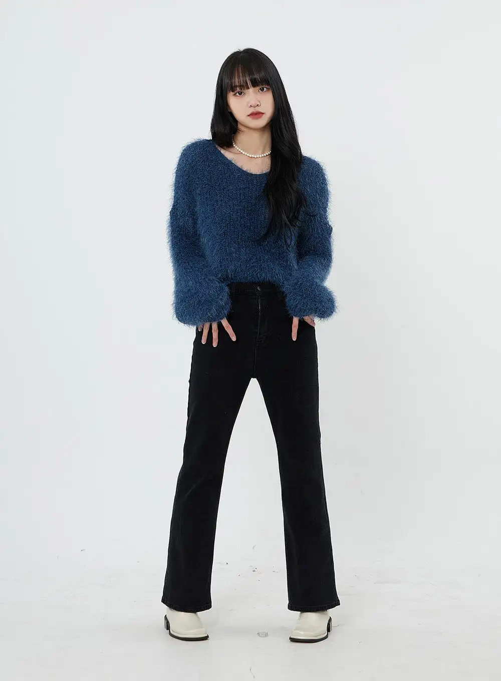 Faux Fur V-Neck Sweater OD21