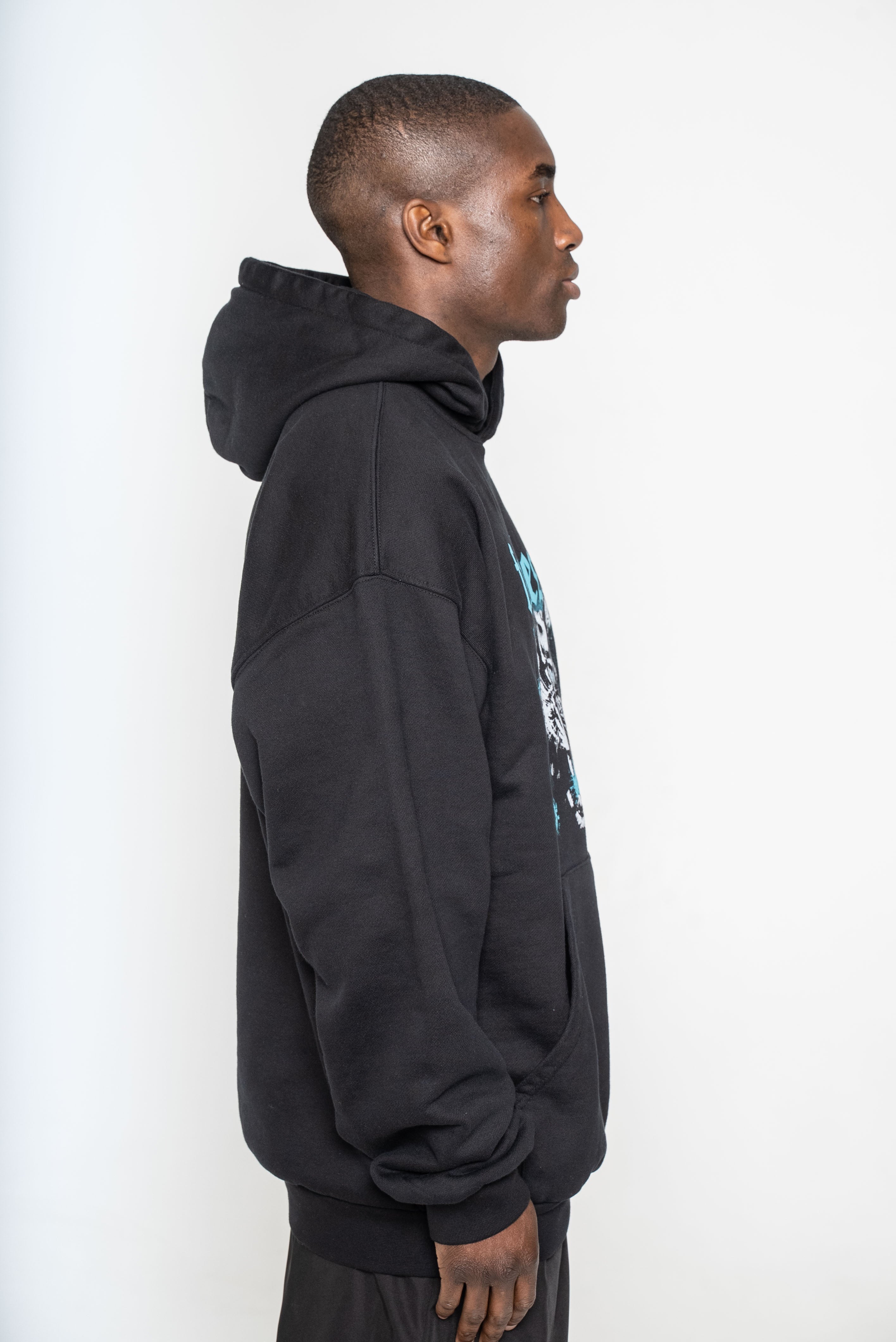 HEAVY FEARLESS HOODIE BLACK