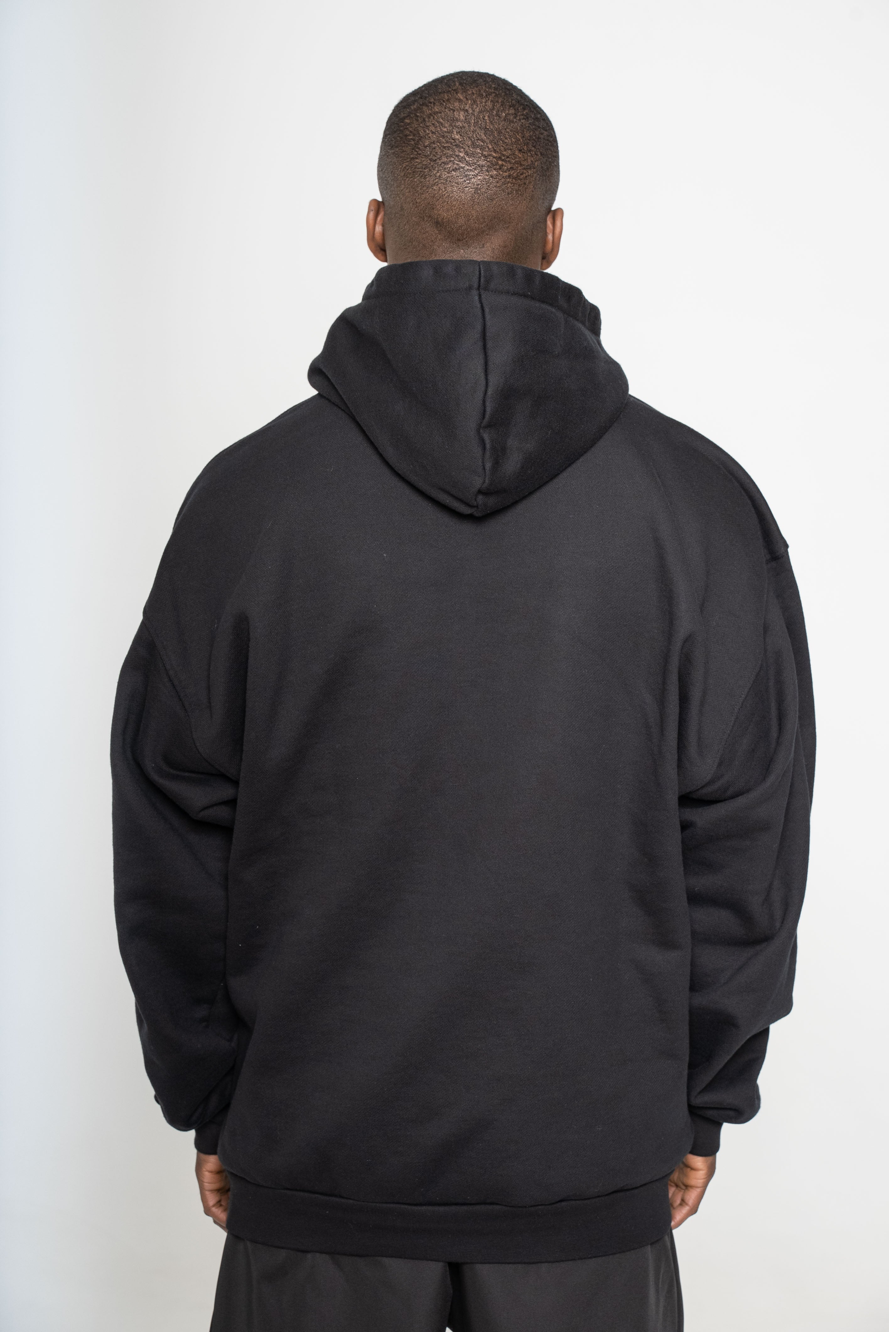 HEAVY FEARLESS HOODIE BLACK