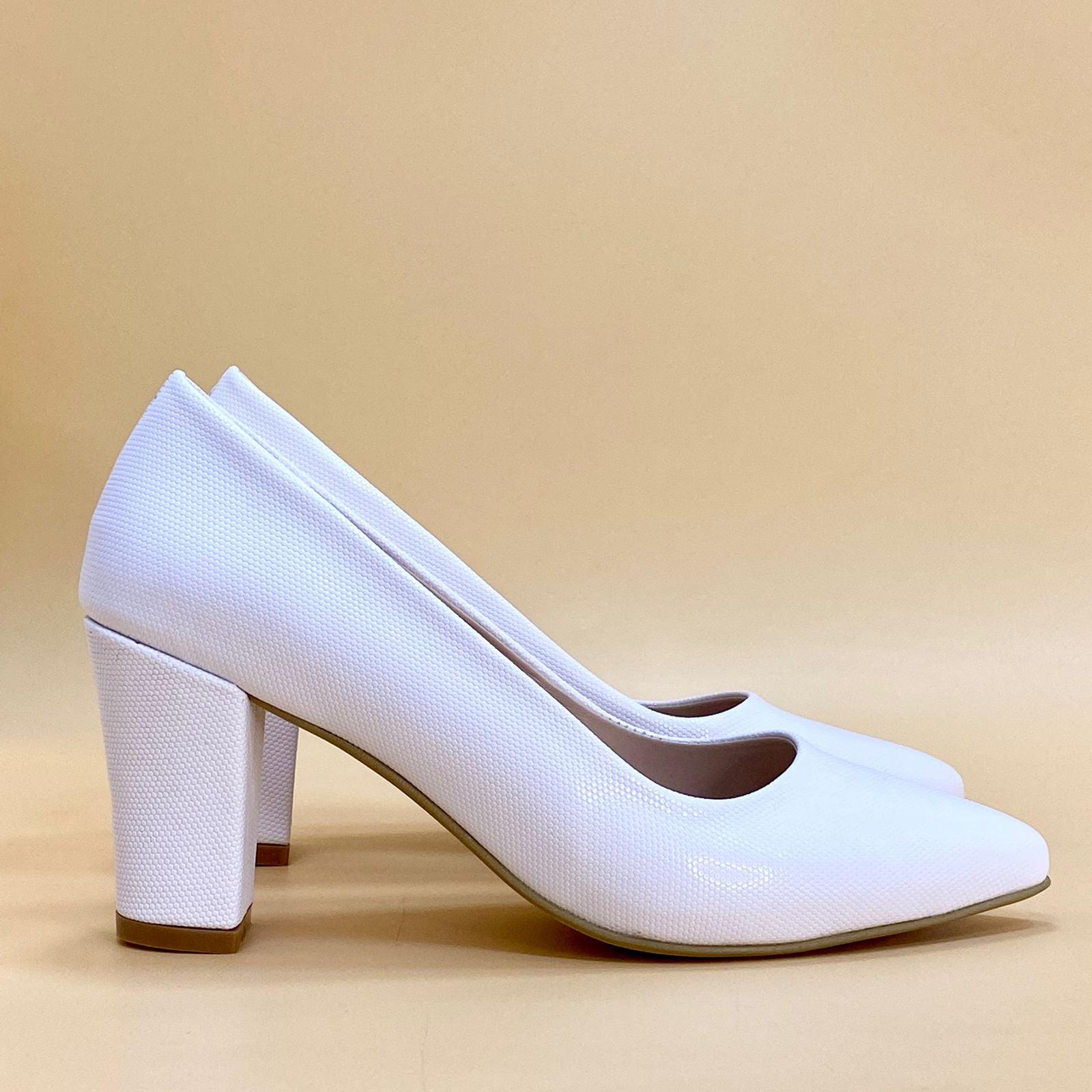 NEW ,  WOMEN SHOES HEELS W224