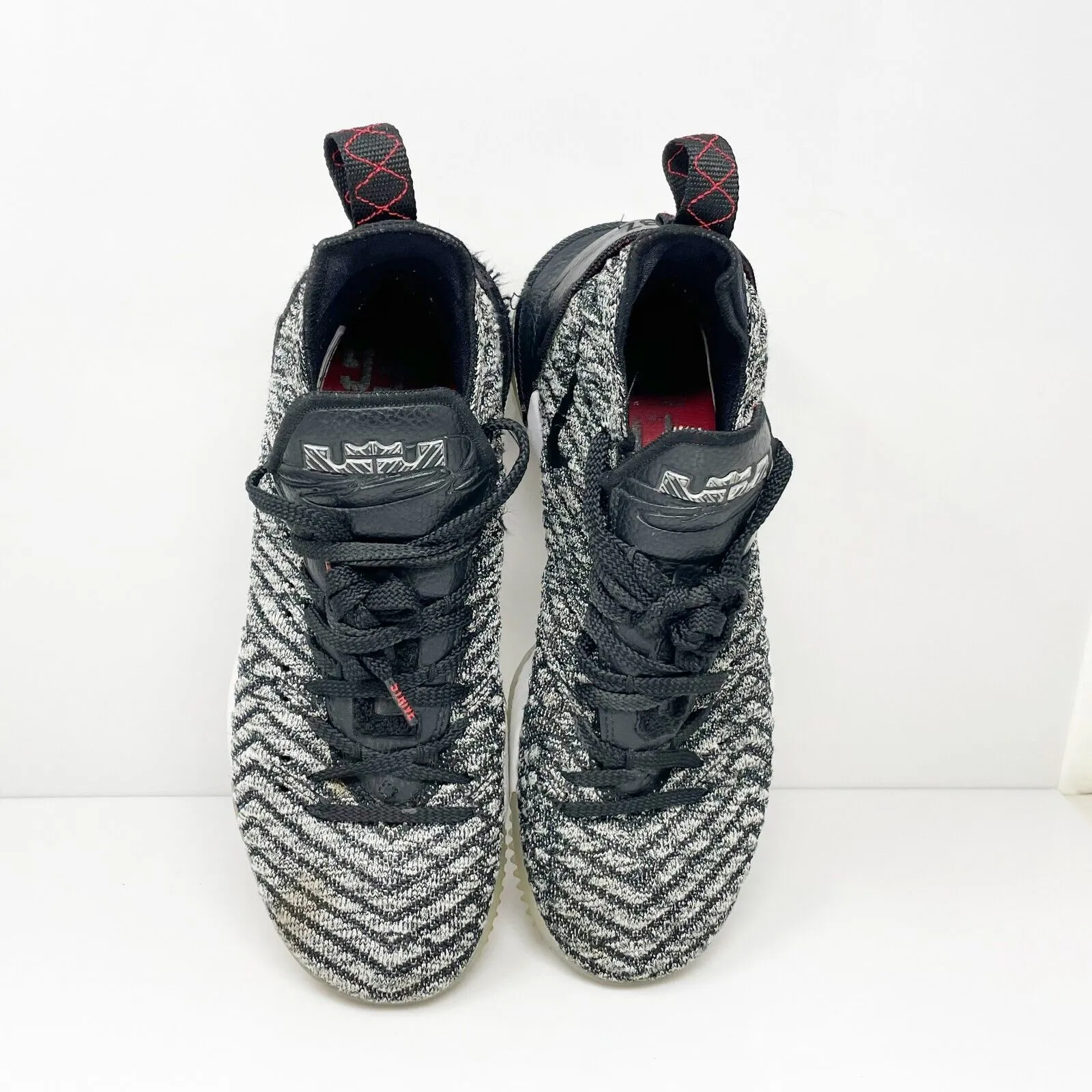 Nike Mens Lebron 16 AO2588-006 Black Basketball Shoes Sneakers Size 9.5