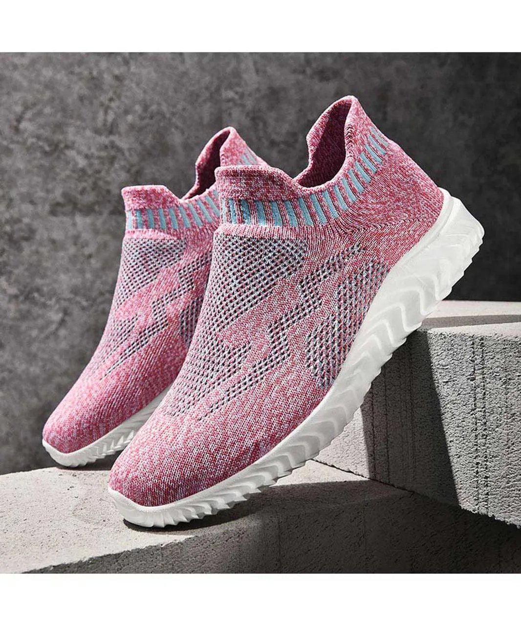 Pink pattern texture flyknit slip on shoe sneaker