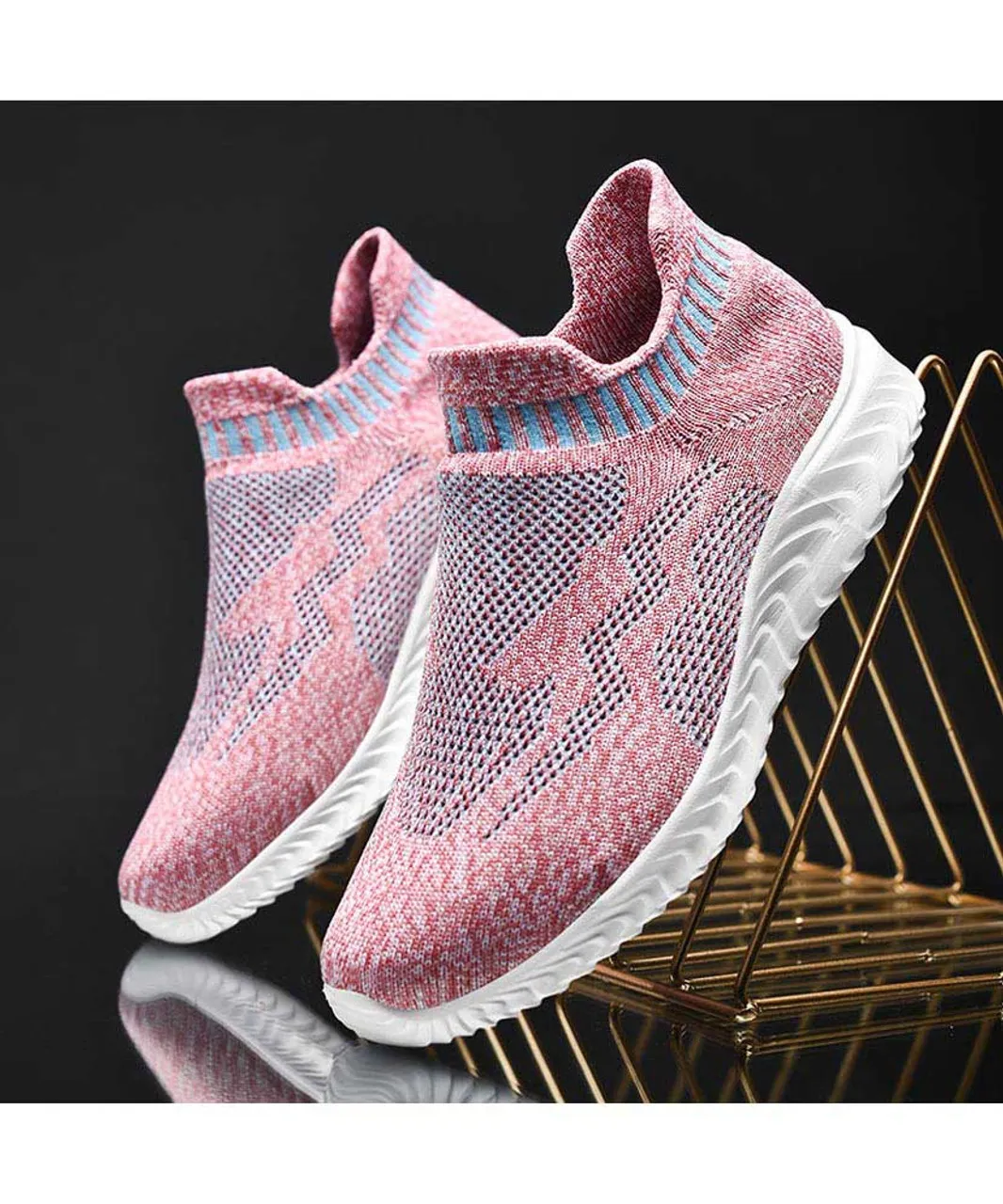 Pink pattern texture flyknit slip on shoe sneaker