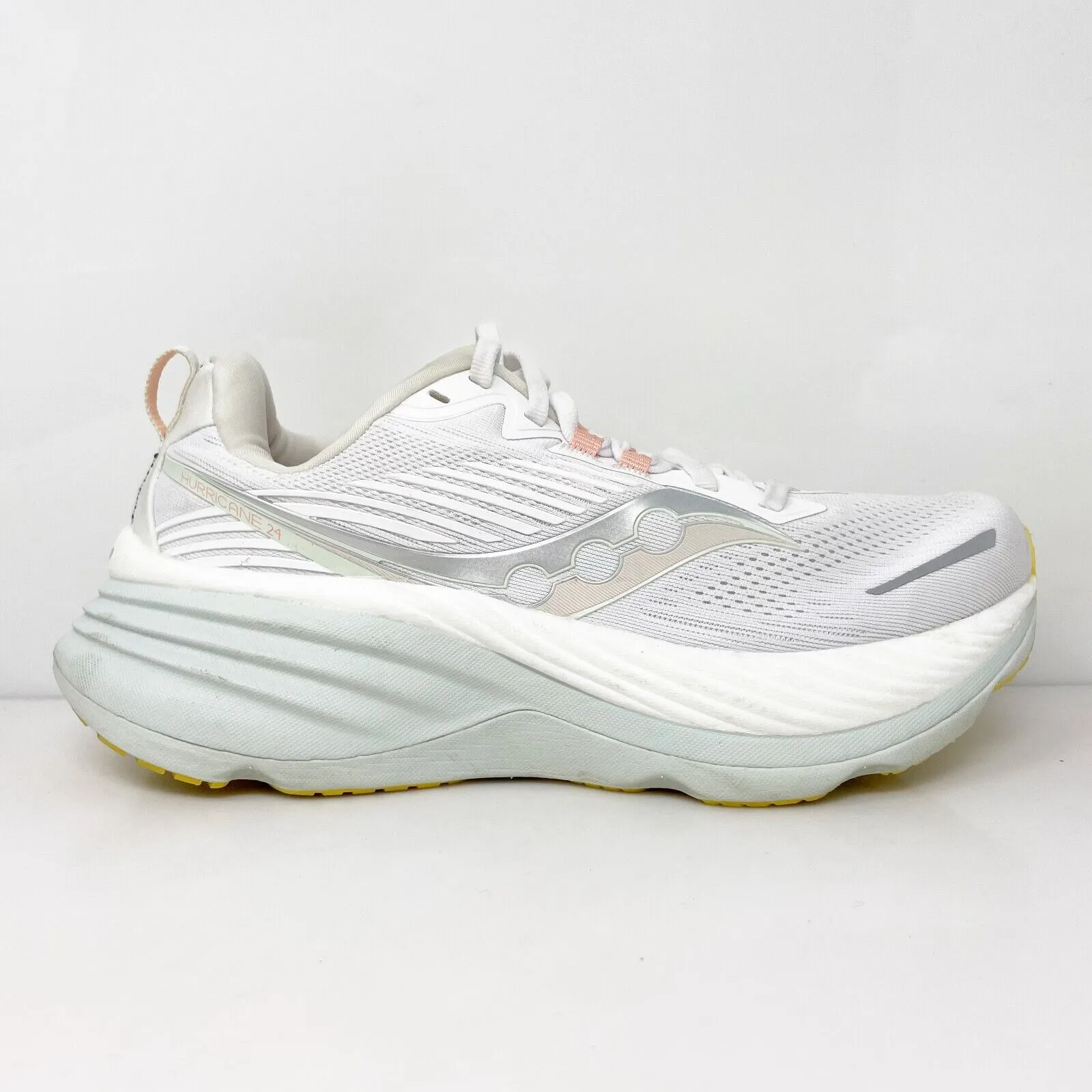 Saucony Womens Hurricane 24 S10934-246 White Running Shoes Sneakers Size 7.5 W