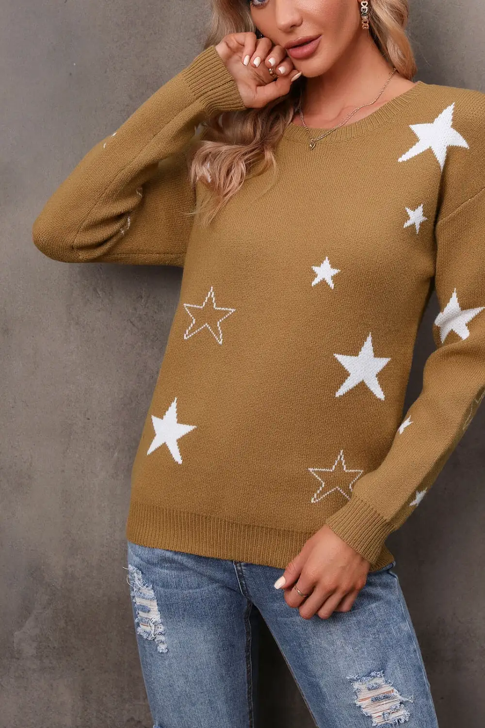 Star Round Neck Sweater