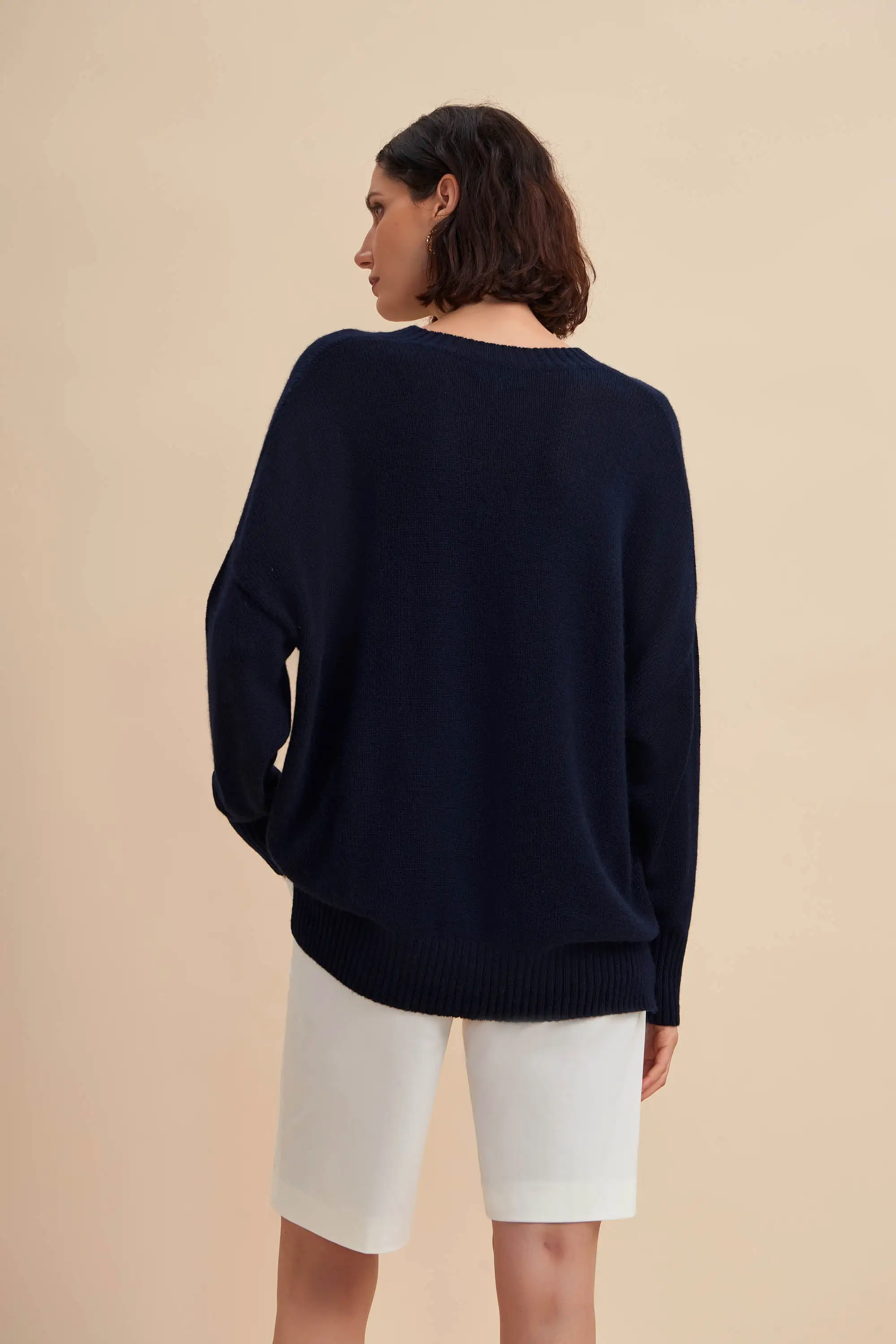 W.Cashmere Joey Oversized Crew Neck Sweater